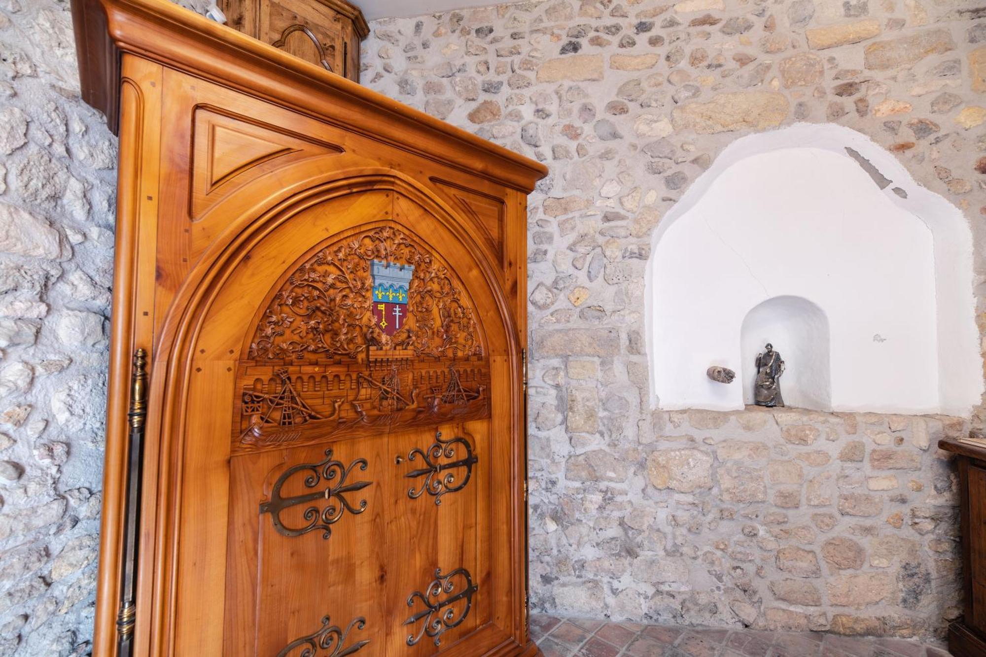Studio Dans L'Eglise Du Couvent Narbonne Bagian luar foto